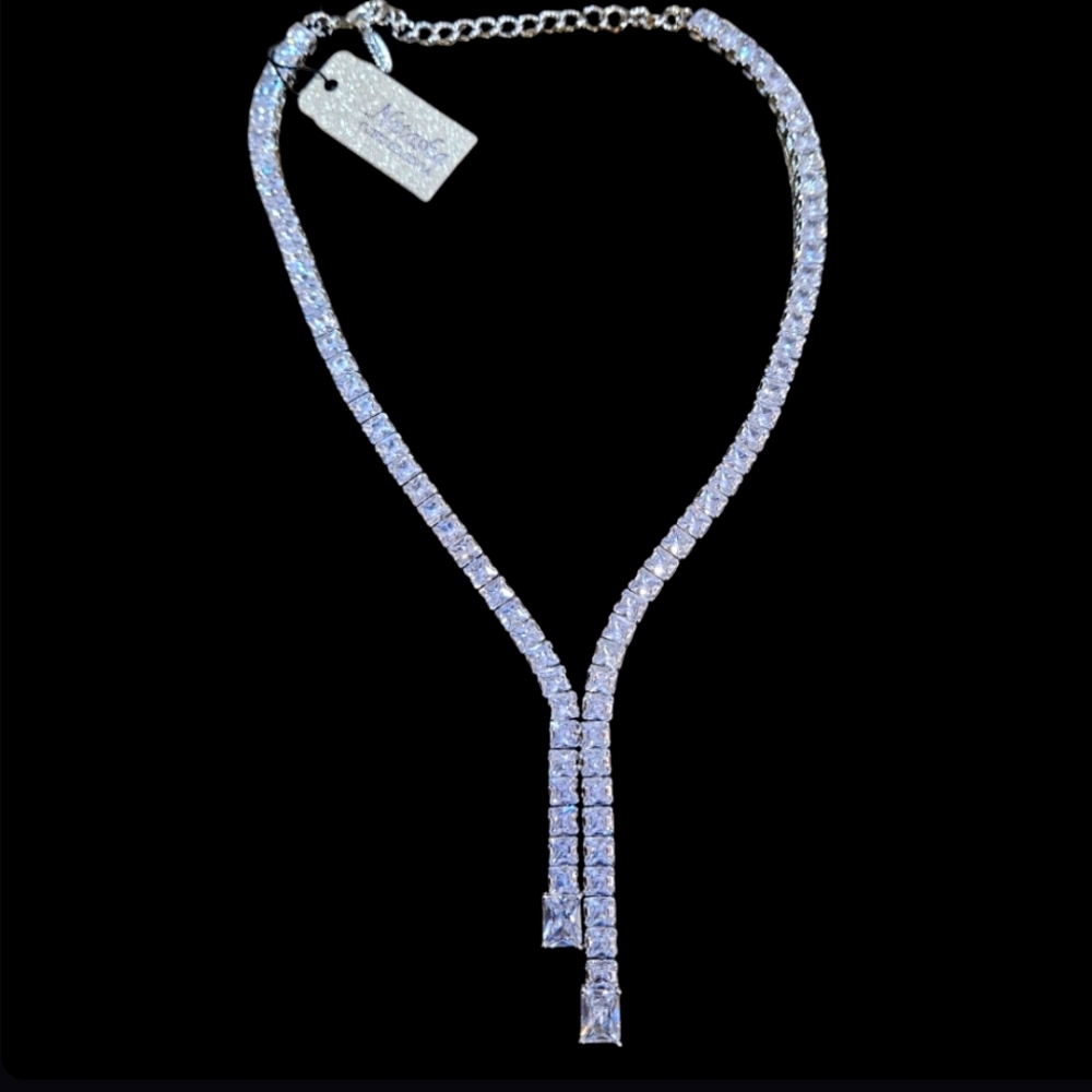 NWT NATASHA CZ ELEGANT LARGE‎ TENNIS NECKLACE